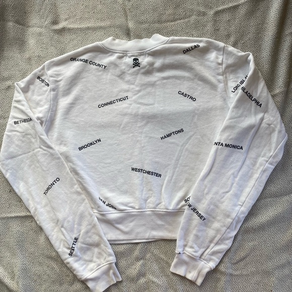 SoulCycle Sweatshirt - Picture 2 of 3